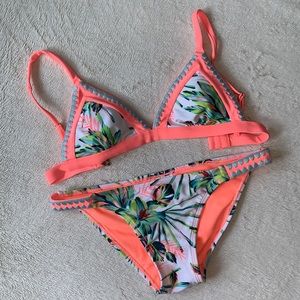 Target floral bikini